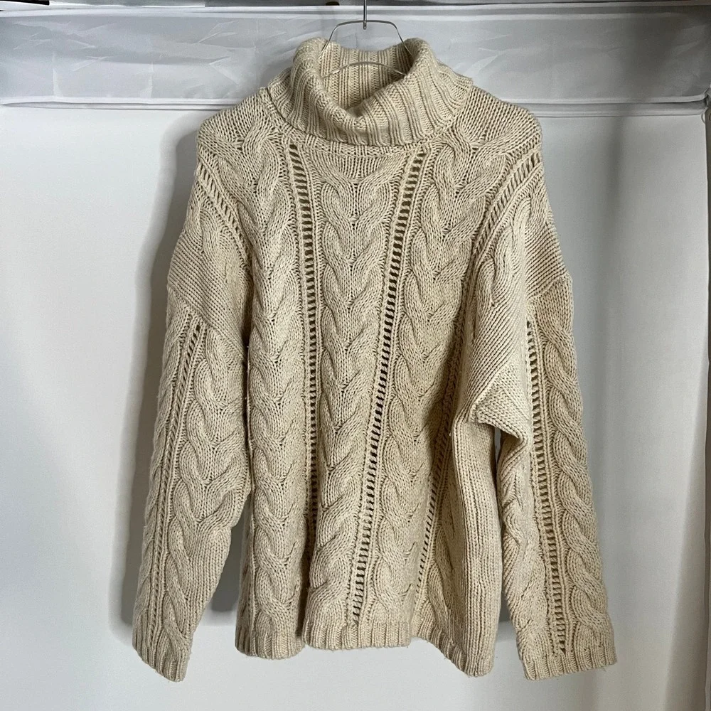 NAADAM Mens Wool Cashmere Cable Knit Fisherman Turtleneck Sweater Oatmeal Large